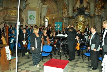Křtiny koncert P. Kolař 029.jpg